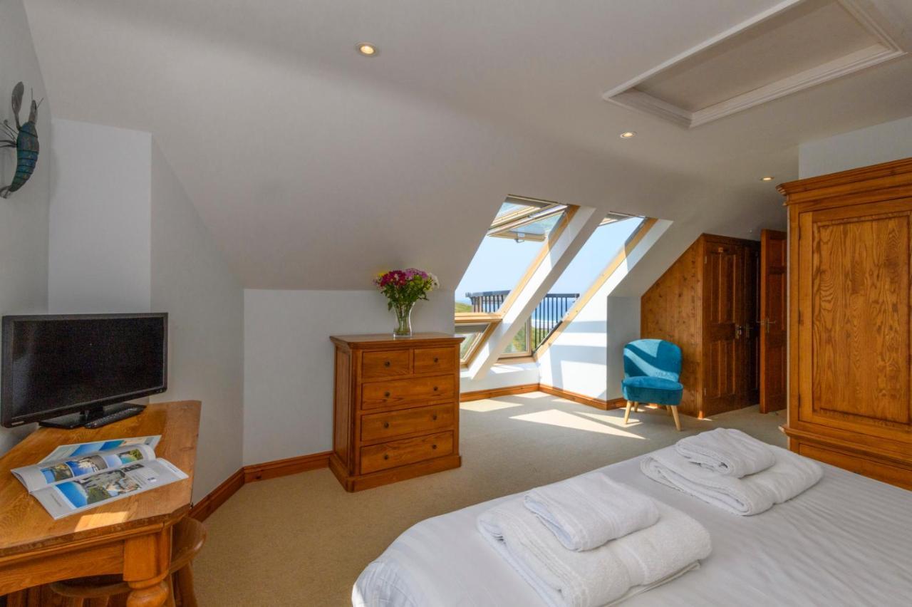 Beachcombers Apartments New Quay Buitenkant foto