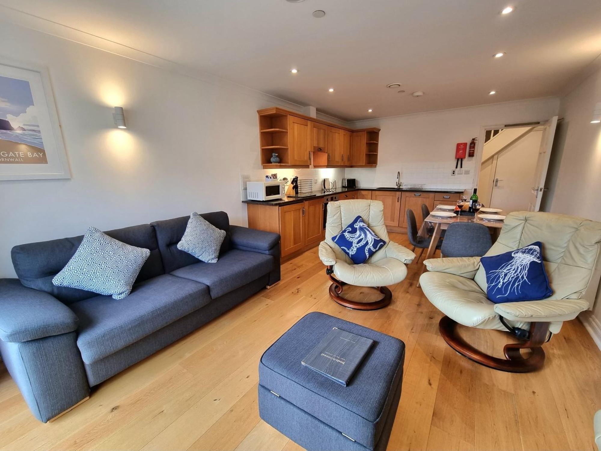 Beachcombers Apartments New Quay Buitenkant foto